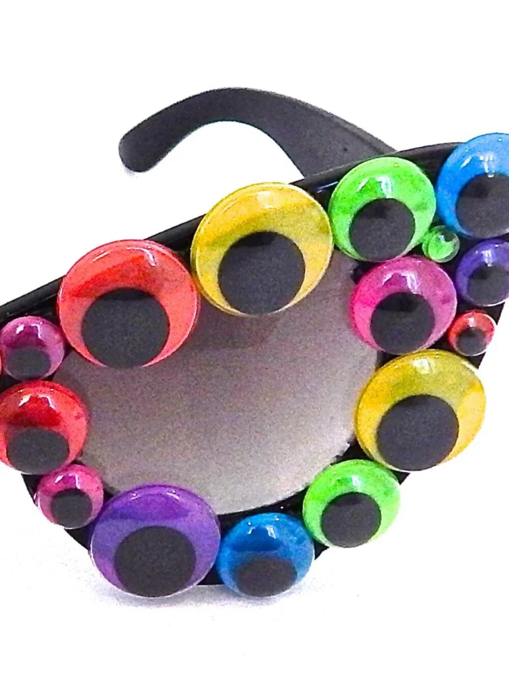 GASOLINE GLAMOUR PSYCHO BAZAAR CATS MEOW SUNGLASSES 👀🌈💎